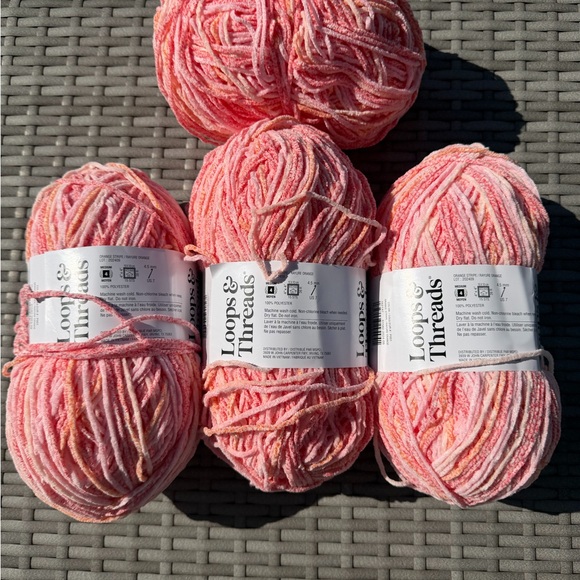 Loops & Threads skinny chenille yarn!! In the color orange stripe - Picture 3 of 5